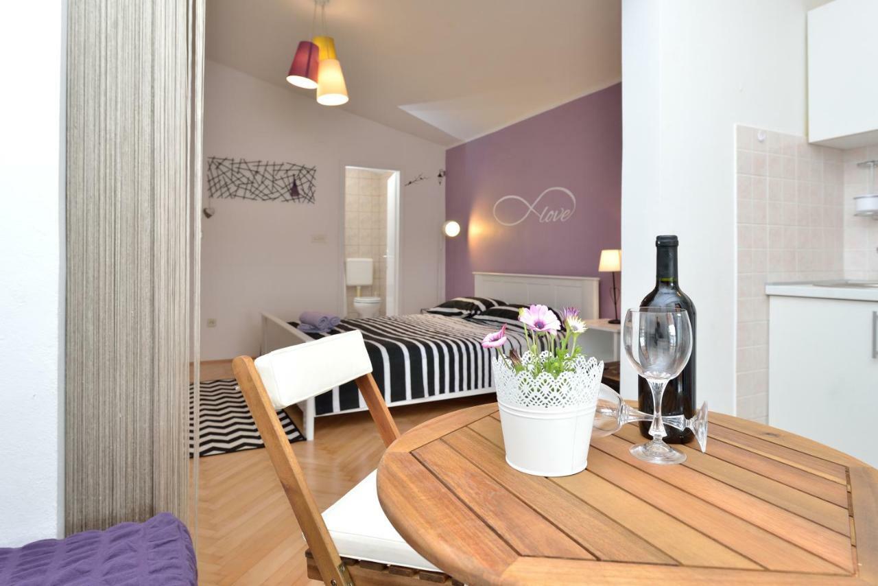 Lela 1 Apartment Бибине Екстериор снимка