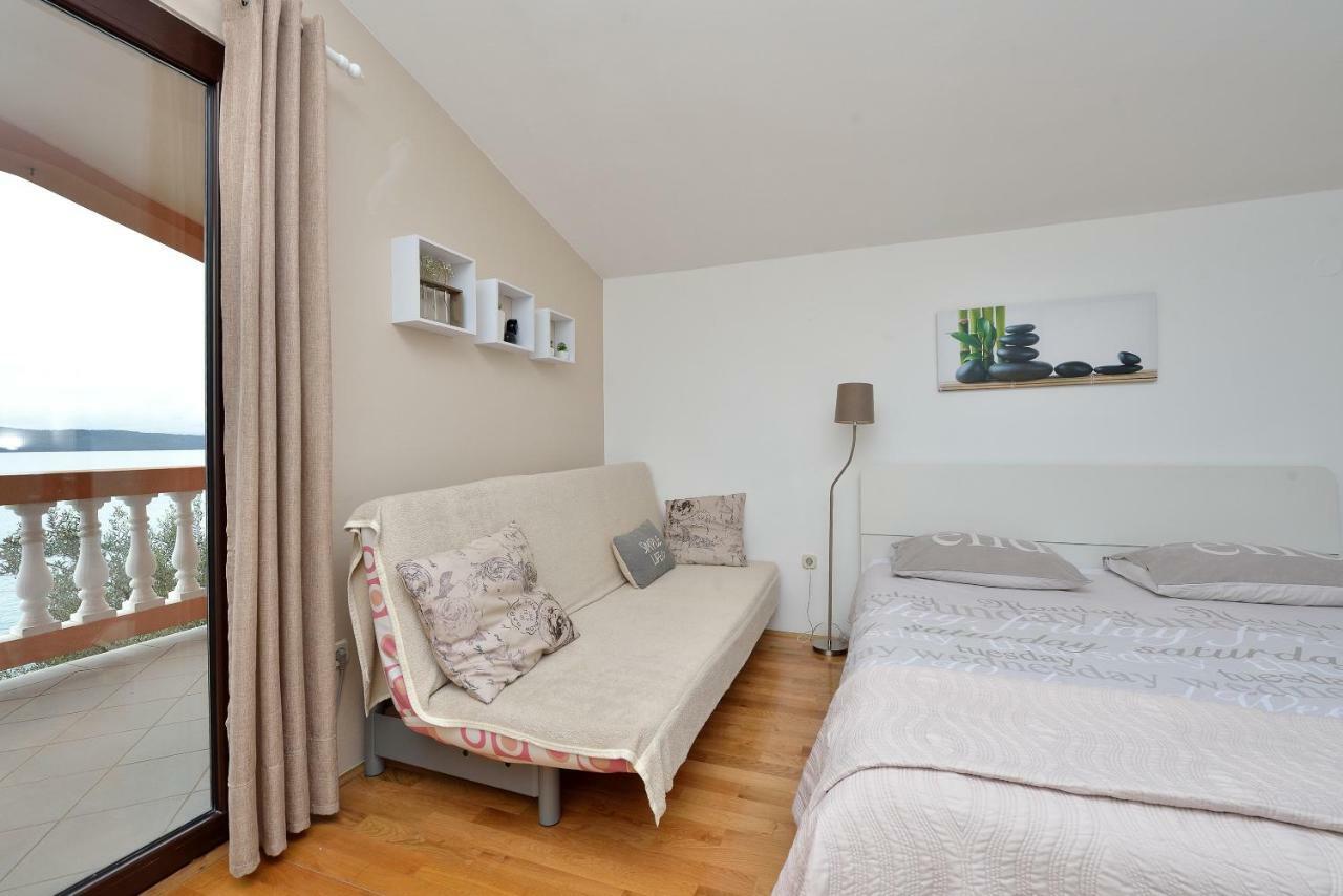 Lela 1 Apartment Бибине Екстериор снимка