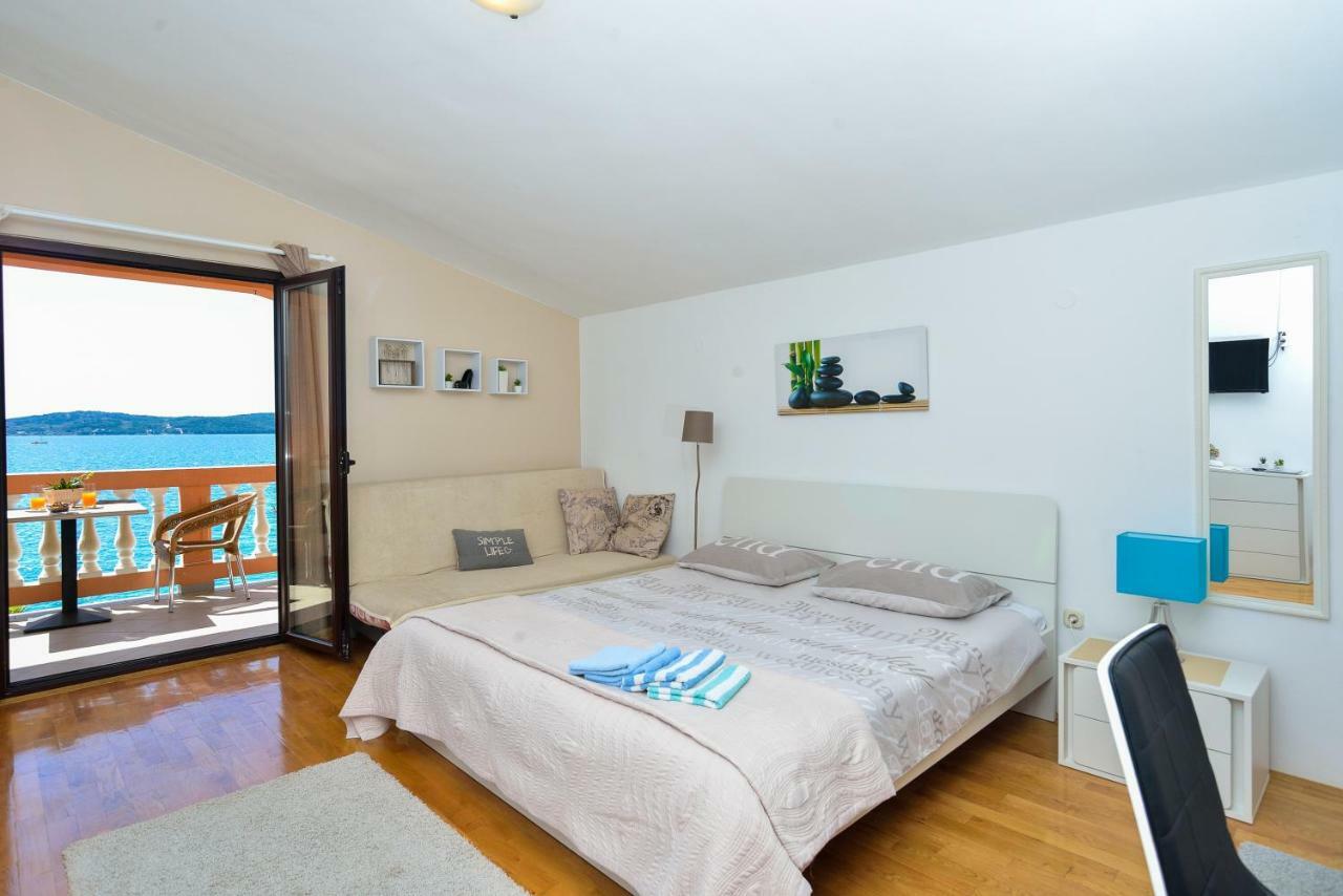 Lela 1 Apartment Бибине Екстериор снимка